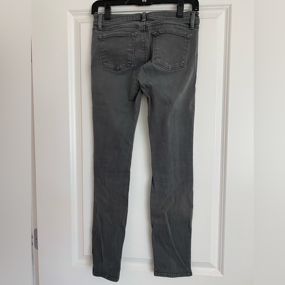 J Brand-skinny leg. Grey jeans, size 26. - Picture 3 of 6